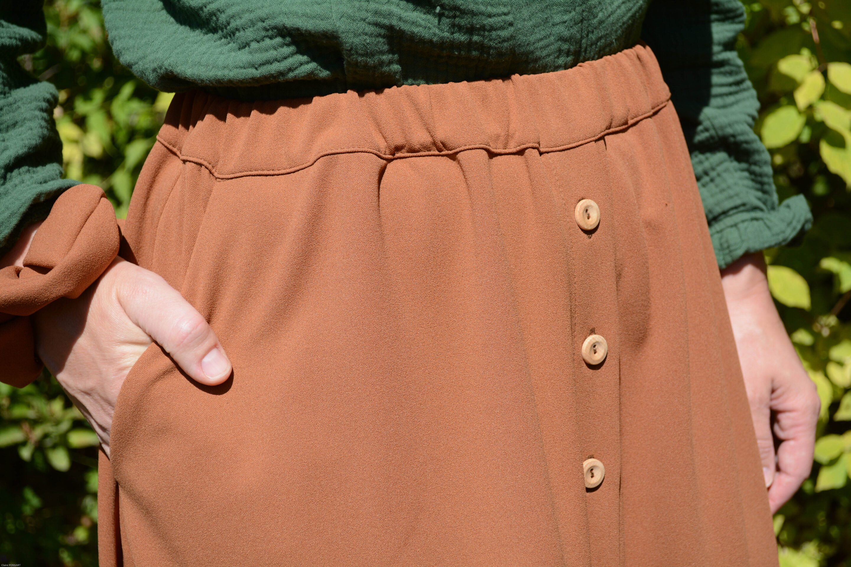 Cassandre vert Magalie camel 0147 scaled