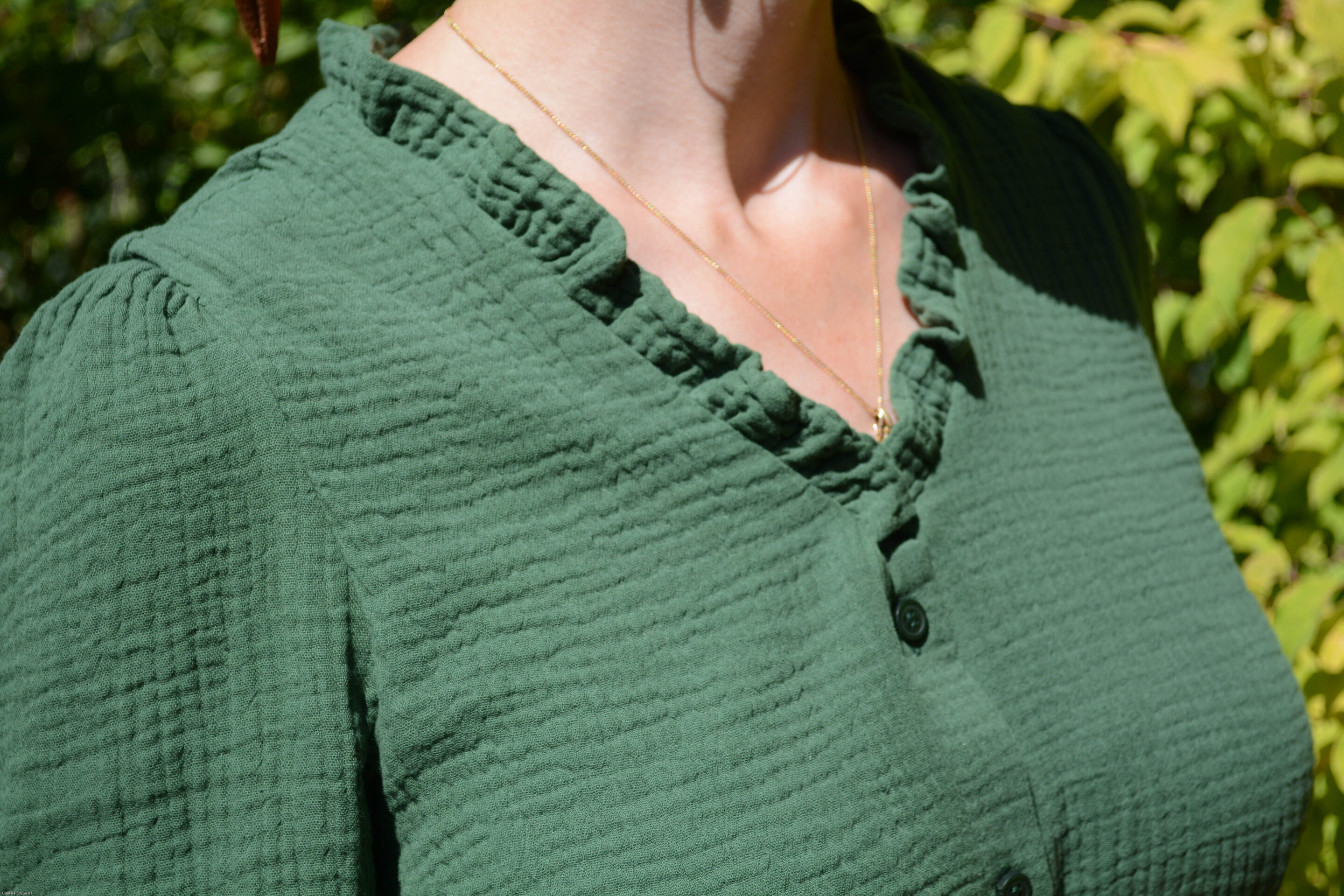 Cassandre vert Magalie camel 0167 scaled