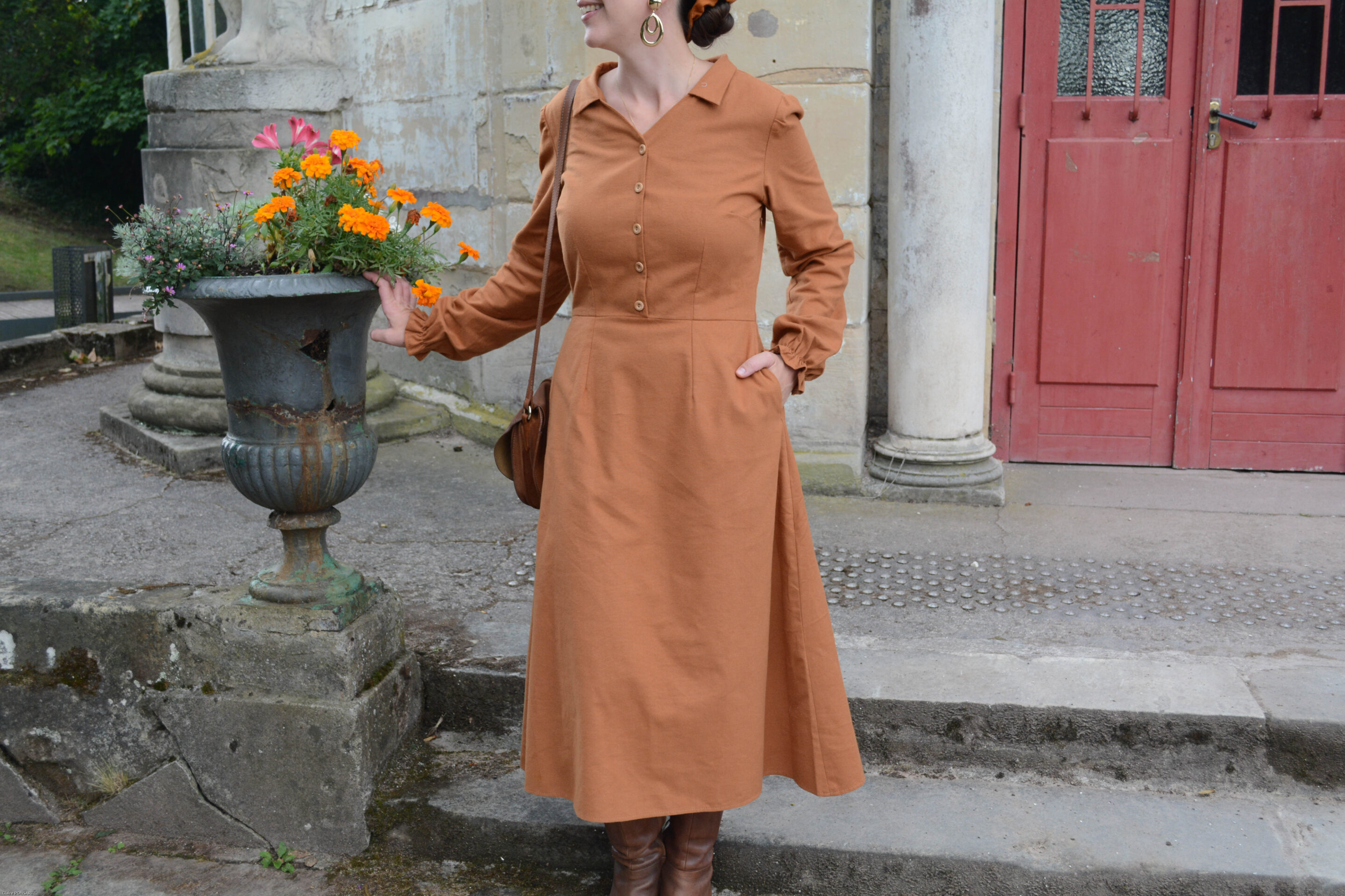 Philomene cognac 1070 scaled