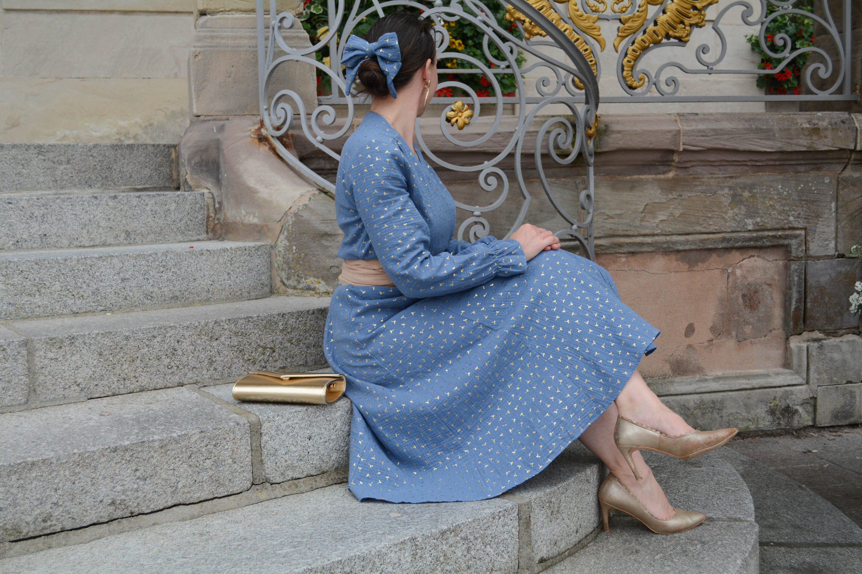 Faustine bleu dore 4062 scaled