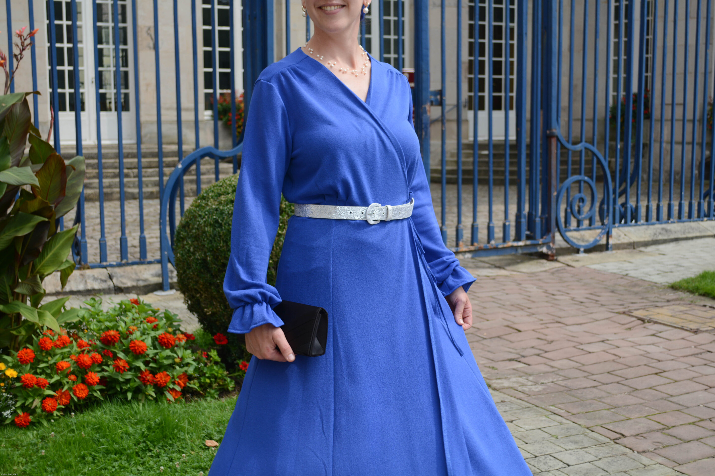 Faustine bleu roi 3777 scaled