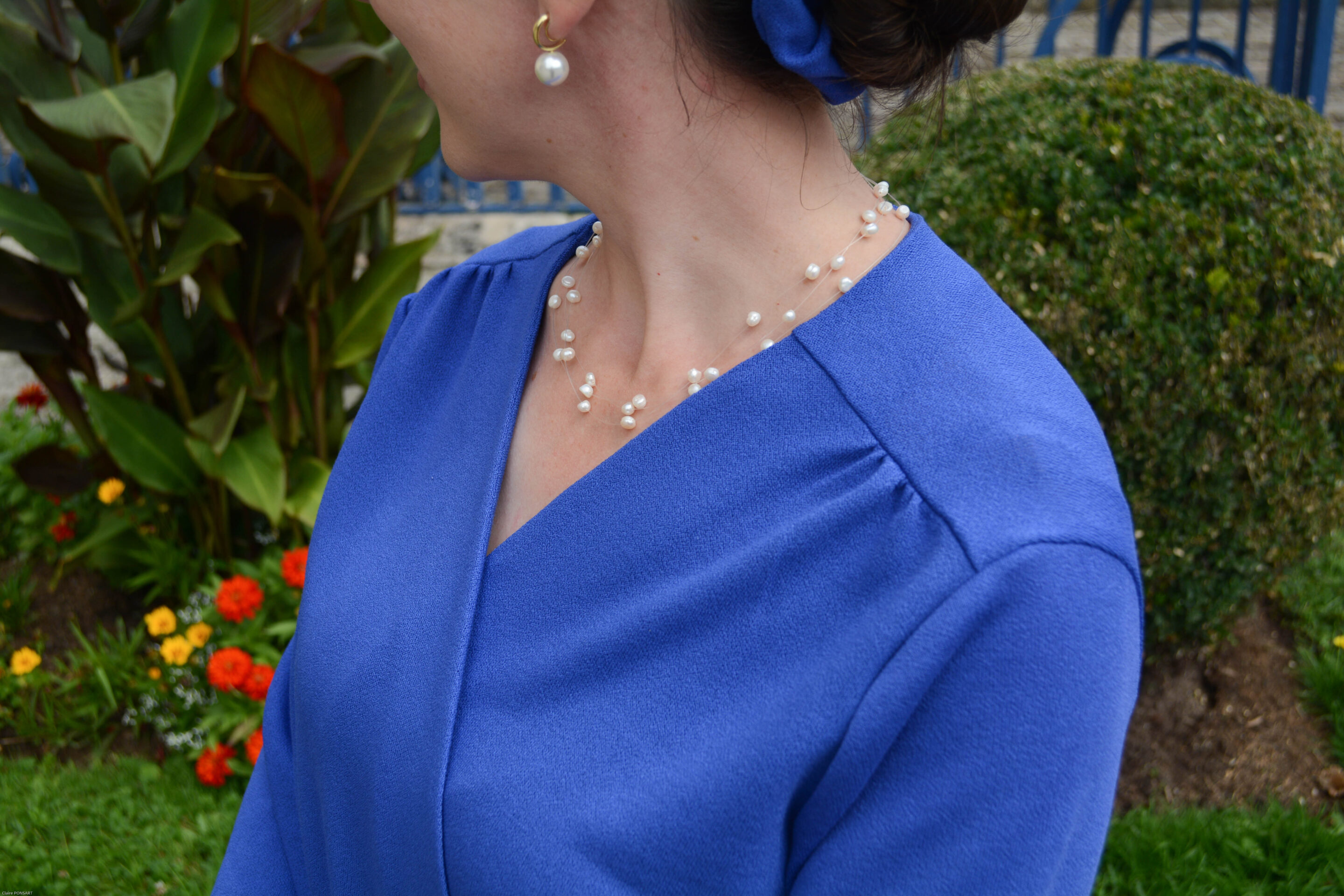 Faustine bleu roi 3845 scaled