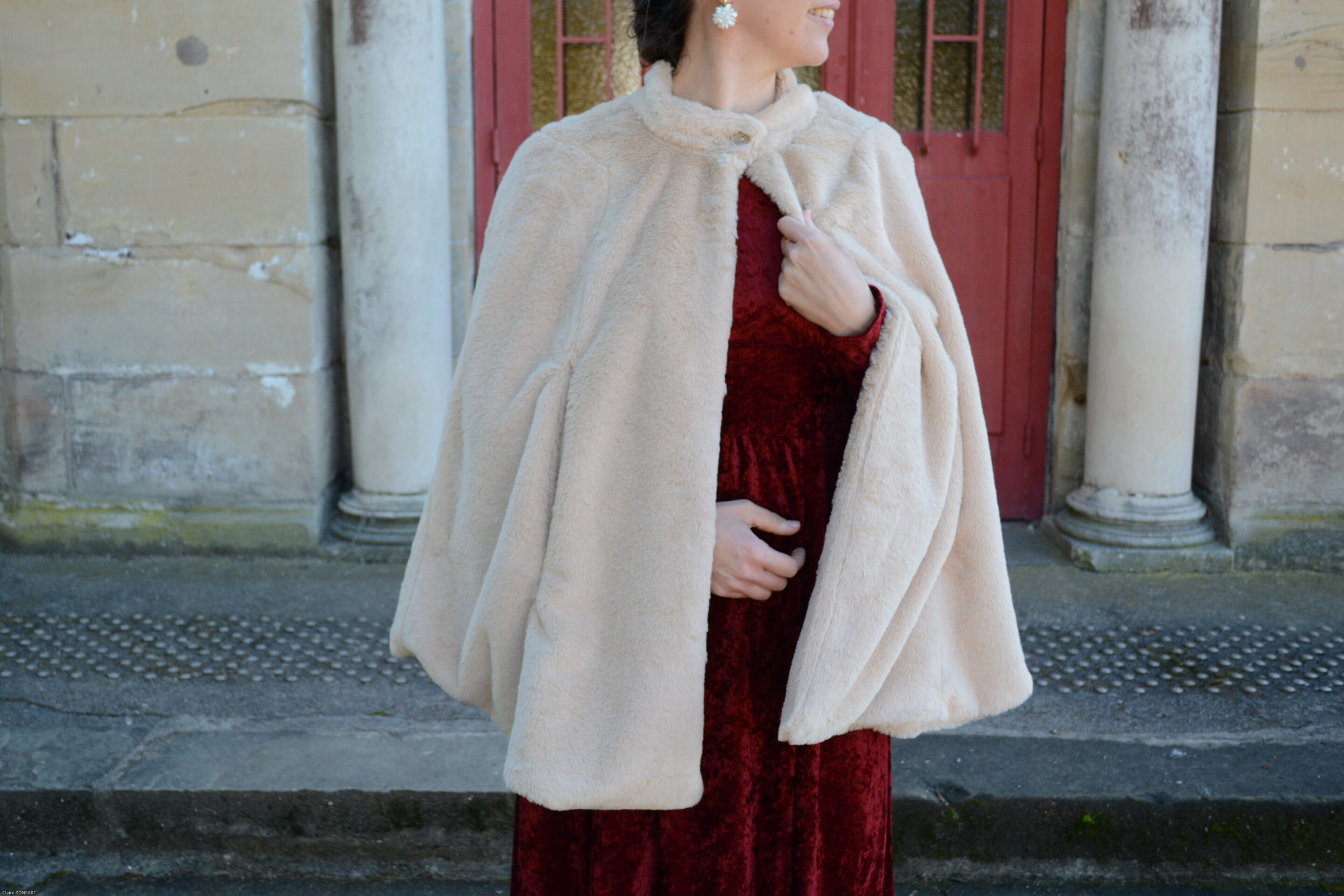 Cape Maiwenn beige 7729 scaled