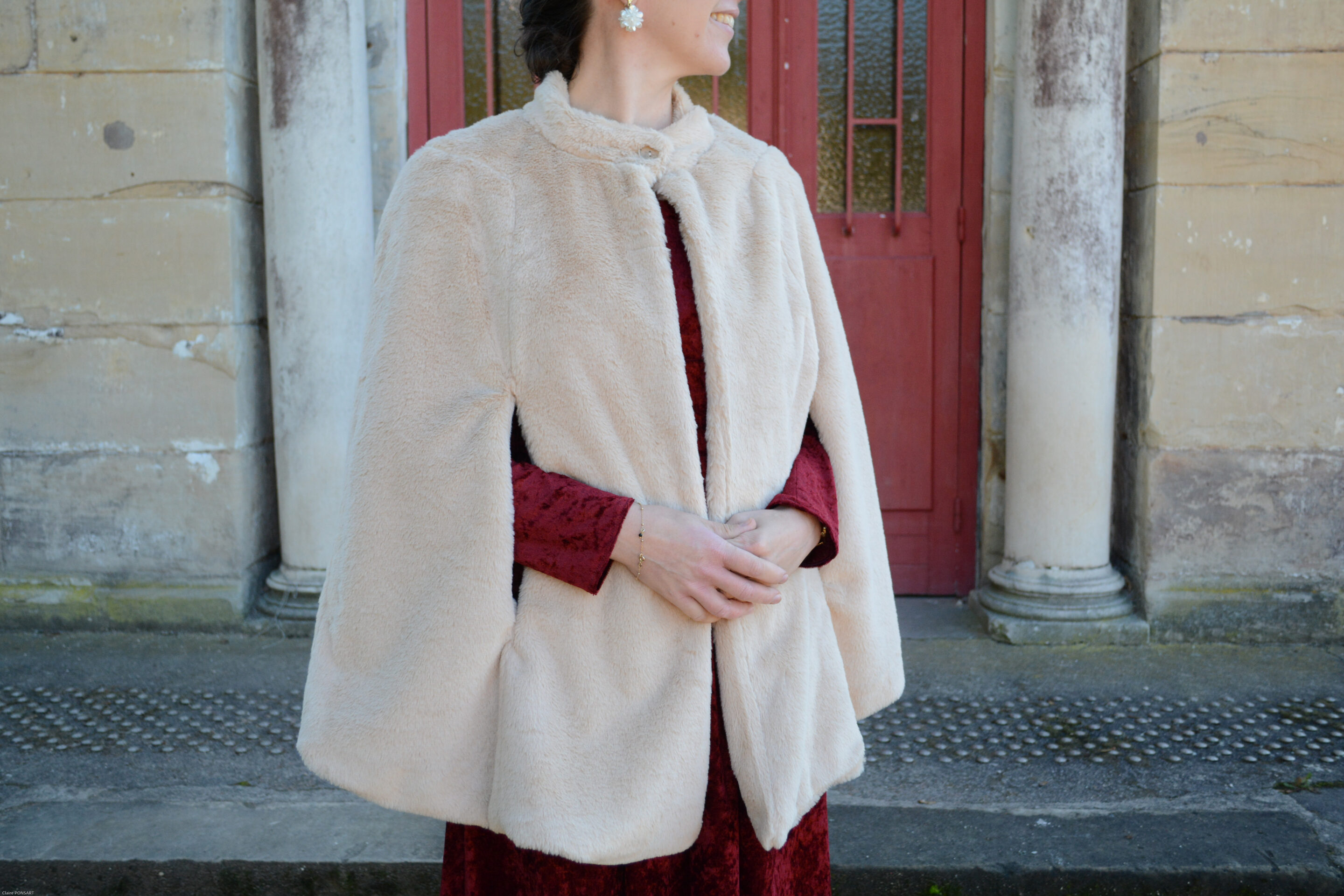 Cape Maiwenn beige 7768 scaled
