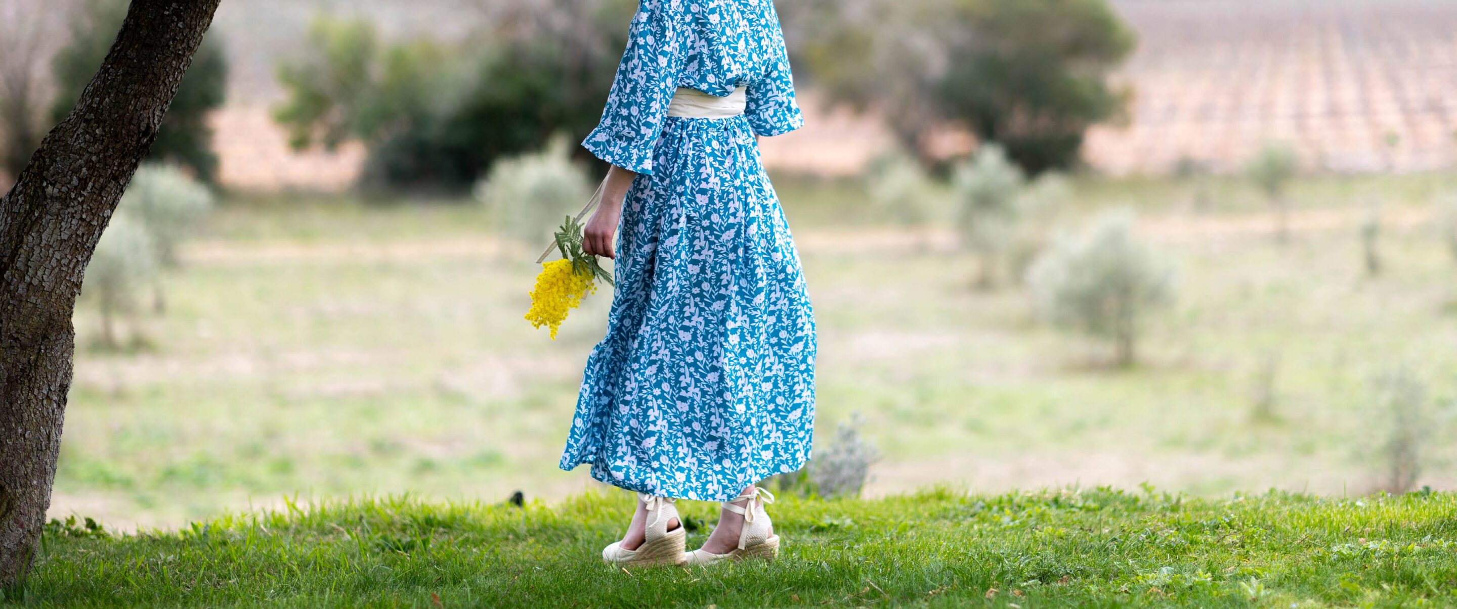 Adele Fleurs vertes Femmeapart 11 scaled