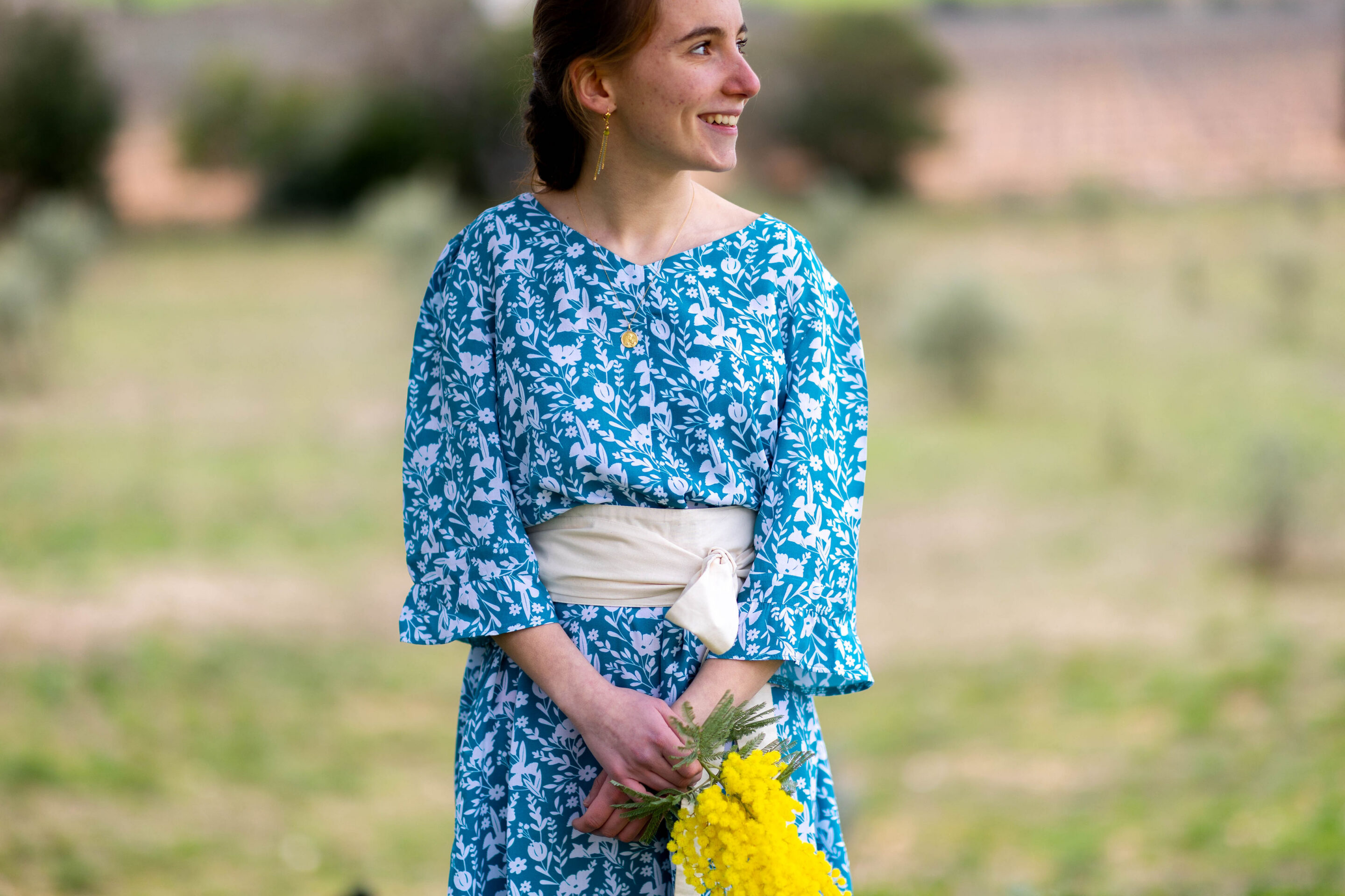 Adele Fleurs vertes Femmeapart 8 scaled