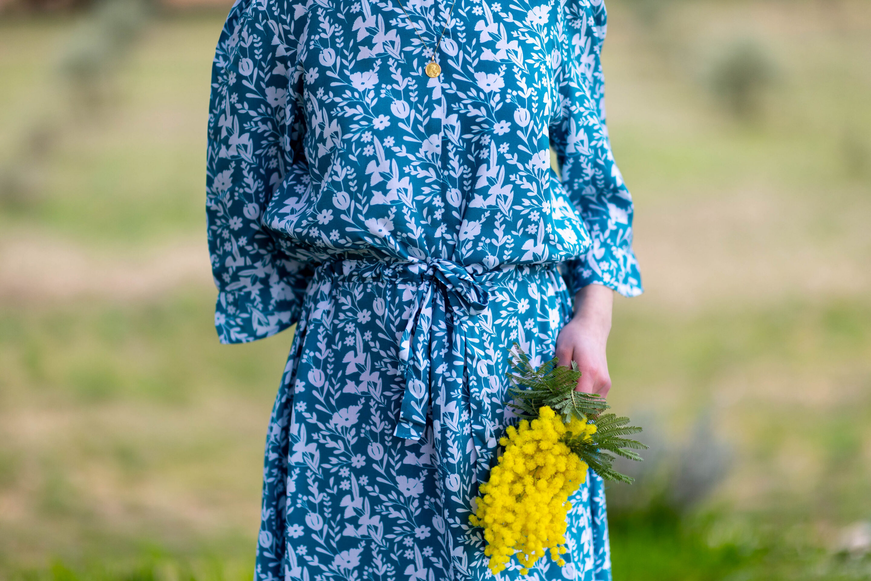 Adele Fleurs vertes Femmeapart 9 scaled